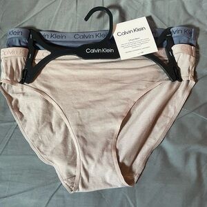 Calvin Klein bikini 2 pack NWT